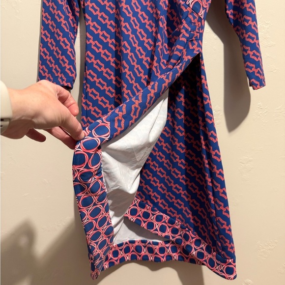 J. McLaughlin Catalina Cloth Blythe Faux Wrap Dress Navy Raspberry Chain Link S - Picture 8 of 13